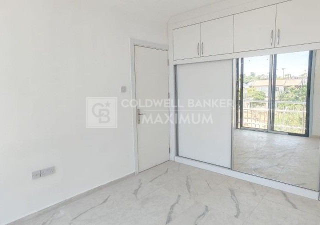 2+1 Flat for Sale in a Complex with Pool in Girne Lapta