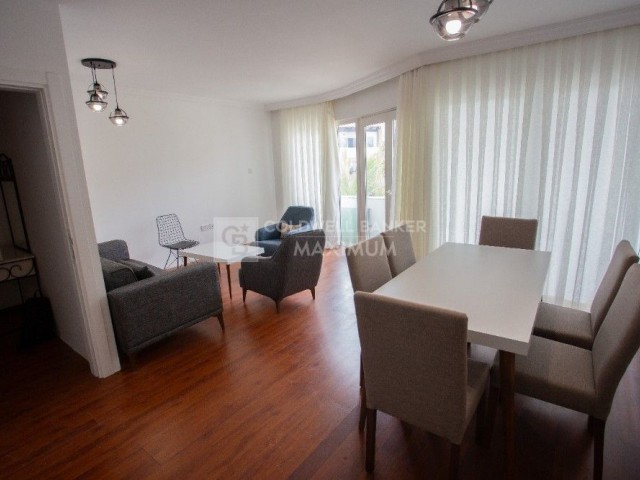 4+1 Penthouse zum Verkauf im Zentrum von Kyrenia, Zypern