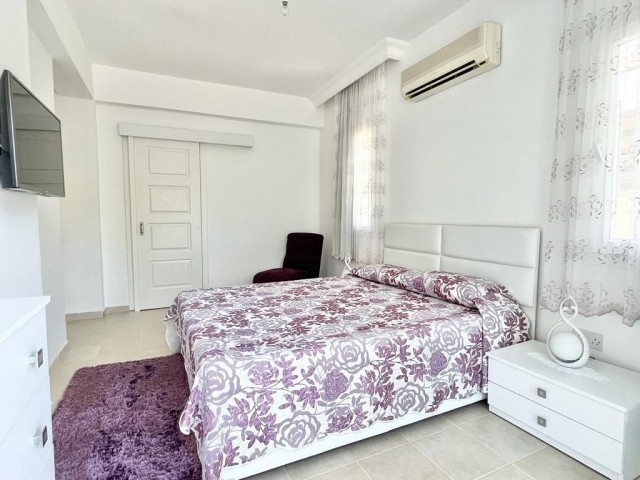 Girne Edremit Bölgesinde 3+2 muhteşem Villa