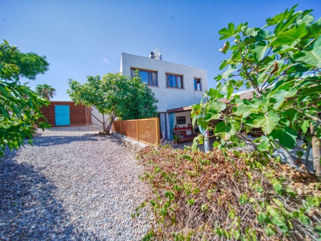 Türkische Villa mit privatem Pool und authentischer Architektur zum Verkauf in Kyrenia Ozanköy