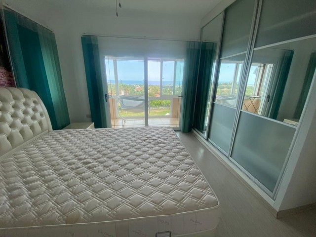 Titel 3+1 Villa mit freiem Meerblick in Zypern Kyrenia Çatalköy