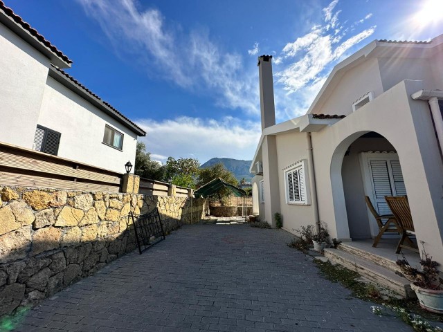 Bellapais, Kyrenia, North Cyprus - 3+1 Villa for Rent