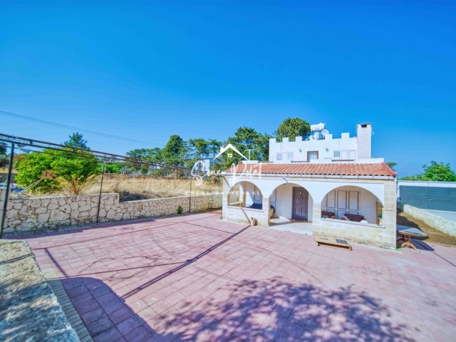 3+1 Villa zum Verkauf in Ards von 700 m² in Kyrenia Karşıyaka