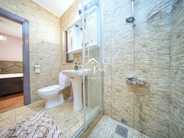 3+1 Villa zum Verkauf in Ards von 700 m² in Kyrenia Karşıyaka