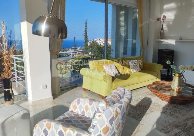 Kıbrıs, Girne, Bellapais Bölgesinde Muhteşem Manzaralı, Özel Havuzlu,  Kiralık 4+1 Villa