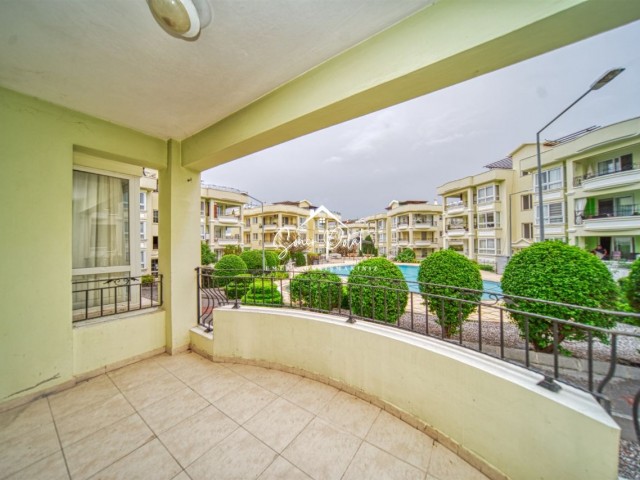 3+1 Apartment with Large and Shared Pool in a Site in Alsancak, Kyrenia