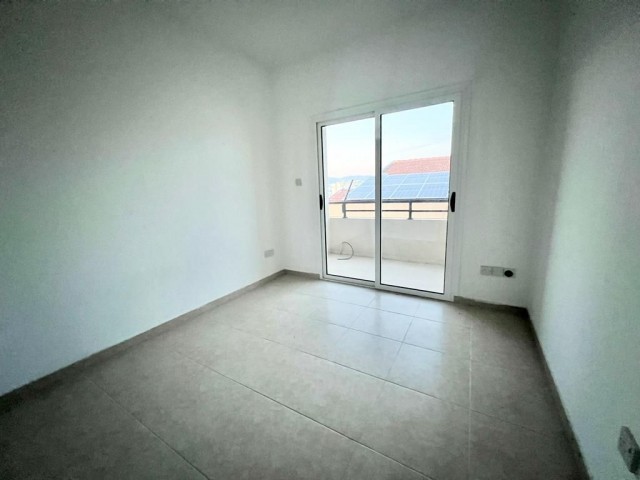 Spacious 3+2 Flat in Nicosia Yenikent, 50 meters from Zephyr Cafe