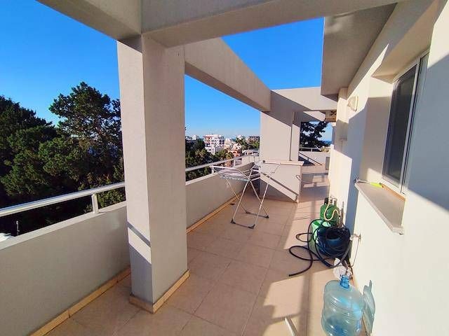 Girne merkezde Deniz Manzaralı Geniş Teraslı 1+1 Satılık Penthouse