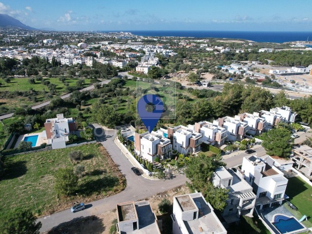 Kıbrıs Girne Merkezde Tasarım Türk Tapulu Lüks Villa