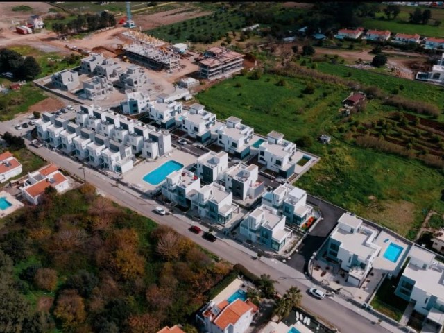 1+1 Maisonette-Wohnungen an einem ganz besonderen Ort in fußläufiger Entfernung zum Meer zum Verkauf in Zypern Kyrenia Karşıyaka