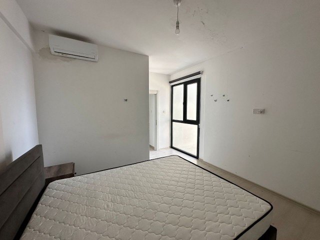 3+1 Wohnung zum Verkauf mit Meerblick im Kyrenia Center, TRNC