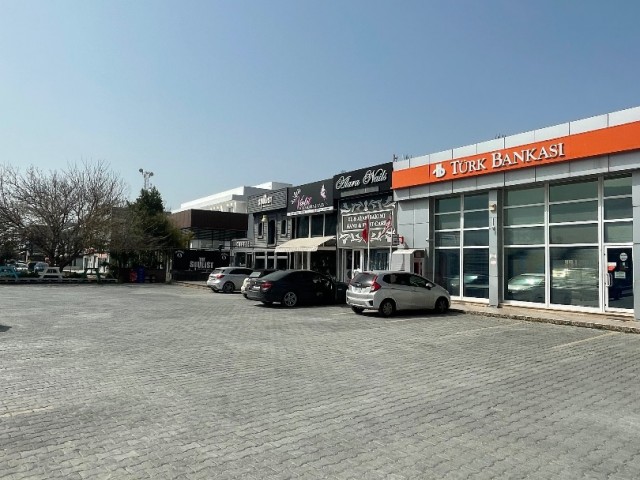 Best location on the main road in Alsancak