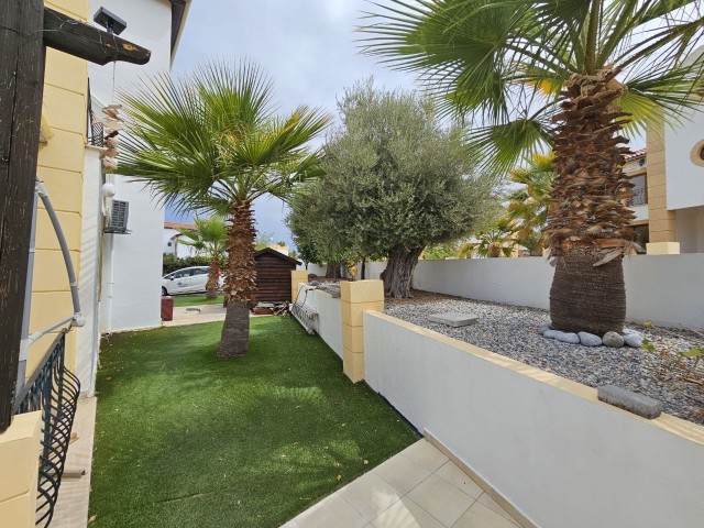 3+1 Villa zum Verkauf mit privatem Pool, vollem Meerblick, großem Nutzungsbereich in Zypern, Kyrenia, Region Esentepe