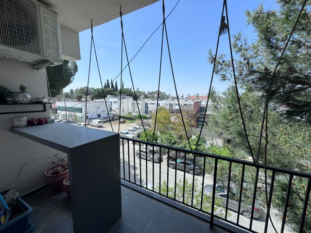 WOHNUNG ZUM VERKAUF IN ZYPERN NICOSIA KÖŞKLÜÇİFTLİK BEREICH