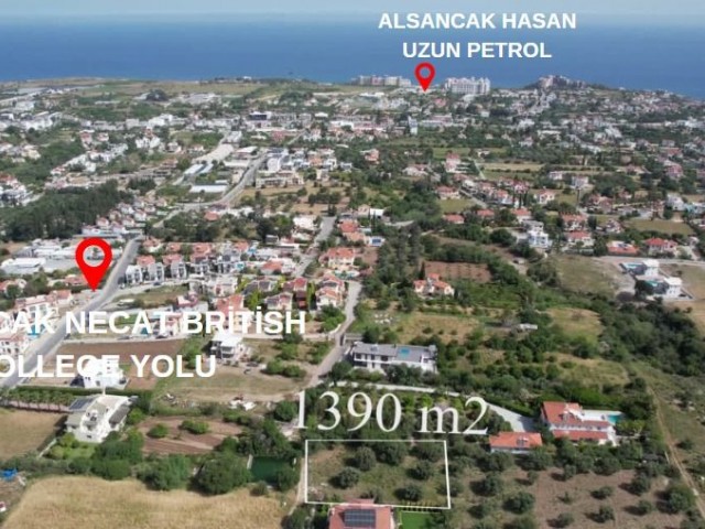 زمین 1390 متر مربعی برای فروش با چشم انداز بی وقفه کوه و دریا در قبرس گیرنه منطقه آلسانجاک