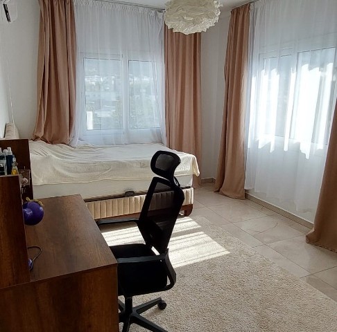 Penthouse Zu verkaufen in Alsancak, Kyrenia