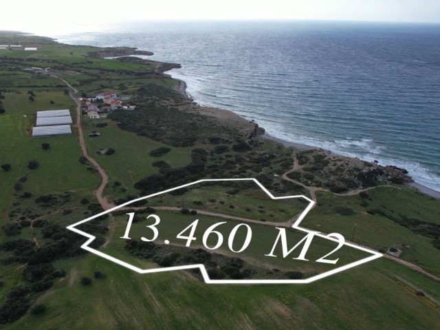 13.460 m2 Grundstück zum Verkauf in der Region Tatlısu im Austausch für eine Etage direkt am Meer