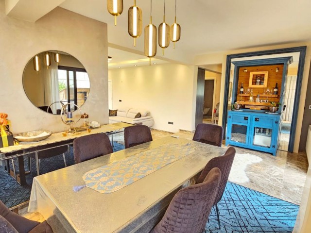 Speziell entworfene Ultra-Luxus-Villa zum Verkauf in Bellapaise, Gegend!