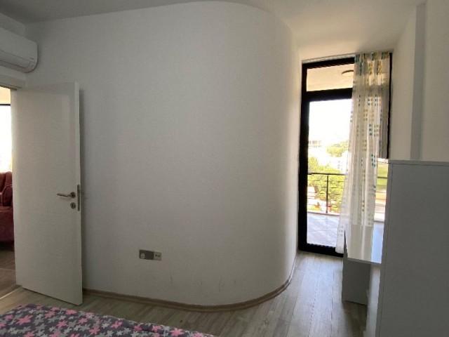  YILLIK VEYA 6 AY PEŞİN ÖDEMELİ 2+1 DAİRE (AİDAT KİRAYA DAHİL) ✓ORTAK HAVUZ, BALKON, GÜVENLİK KAMERASI