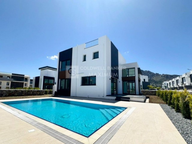 4+1 Villa mit privatem Pool in Zypern Kyrenia Karşıyaka, fußläufig zum Meer