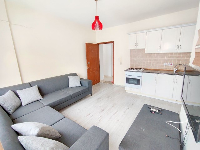 1+1 Student Flat for Rent with Balcony in Kyrenia Center