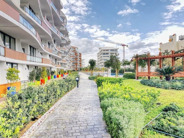 2+1 Wohnung in einem Luxusgrundstück im Zentrum von Kyrenia