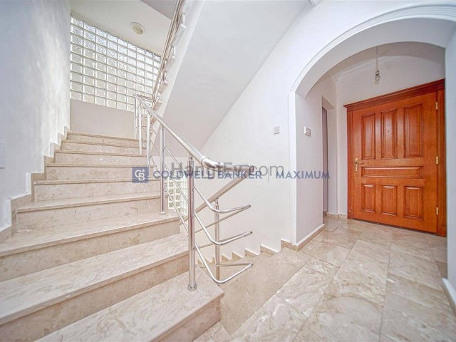 5+2 unmöblierte Villa zur Miete an der Ringstraße in Edremit, Kyrenia, TRNC