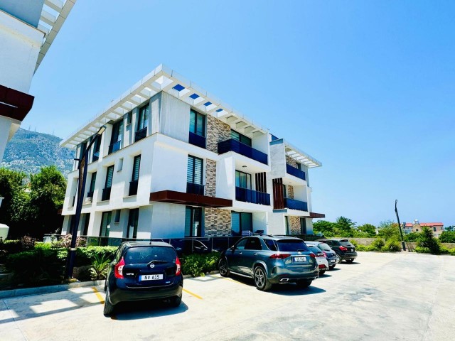 2+1 Mezzanine Flat for Sale in a Site with Pool in Cyprus Kyrenia Lapta Region