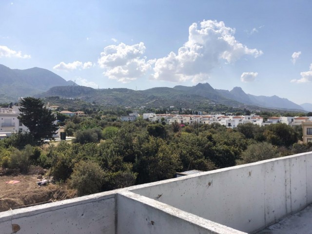 Flat For Sale in Doğanköy, Kyrenia