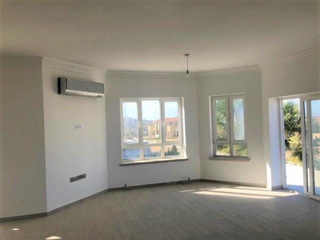 ÇATALKÖY DE 4+1 FUL DENİZ MANZALi 137.000 STG VİLLA