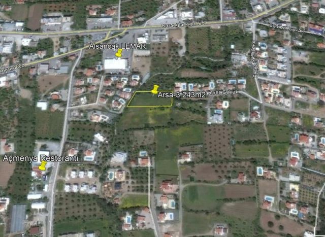 Girne Alsancak'ta 3.243m2 büyüklüğünde, inşaat karşılığı arsa