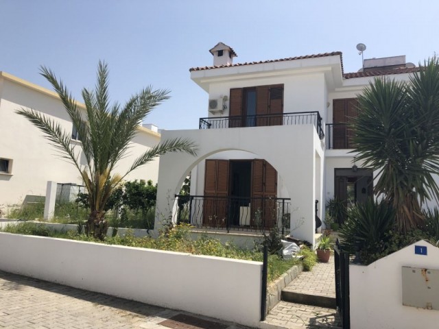 Villa Kaufen in Bellapais, Kyrenia