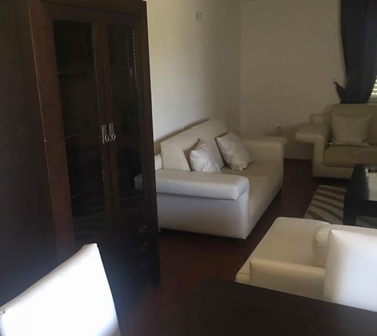 Flat To Rent in Zeytinlik, Kyrenia