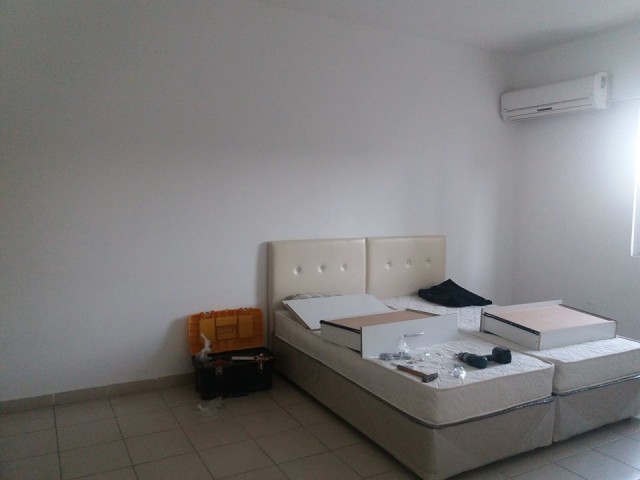 Flat To Rent in Girne Merkez, Kyrenia