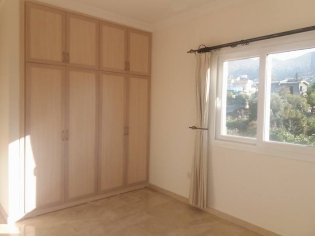 Flat To Rent in Ozanköy, Kyrenia