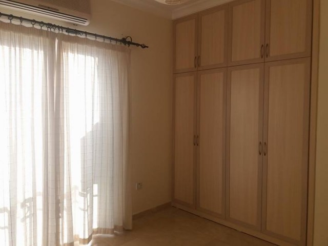 Flat To Rent in Ozanköy, Kyrenia