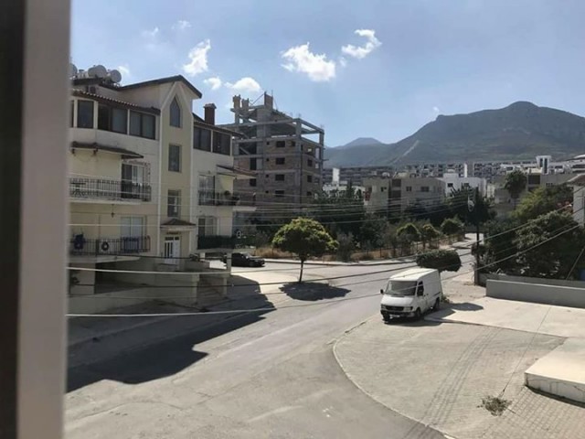 Flat For Sale in Girne Merkez, Kyrenia