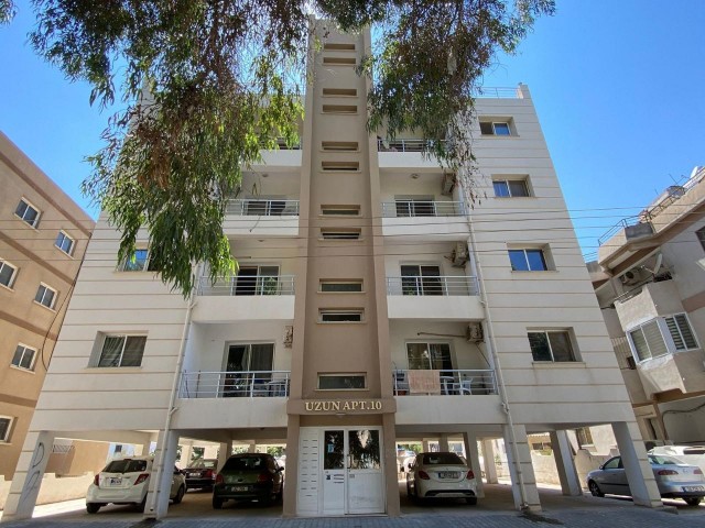 2+1 WOHNUNG ZU VERKAUFEN IN FAMAGUSTA -***£65. 000*** 