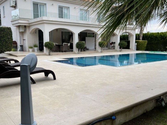 KYRENIA – ALSANCAK-4 BEDROOM VILLA WITH POOL  ***£900.000***