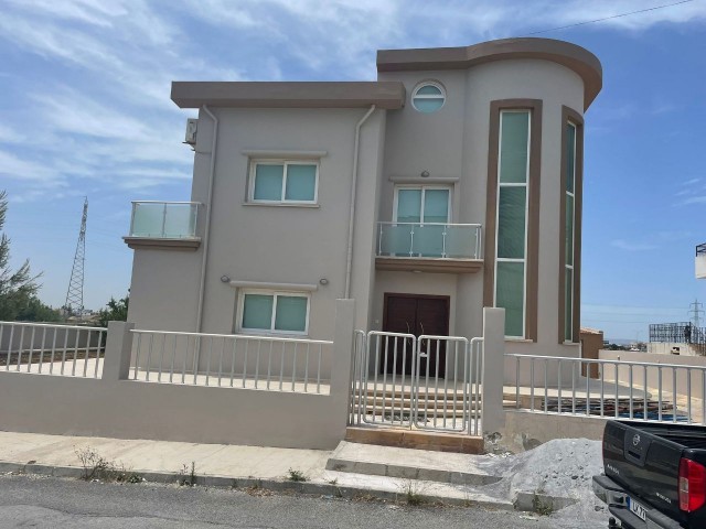 MAĞUSA 4 BEDROOM VILLA - ***£350.000***