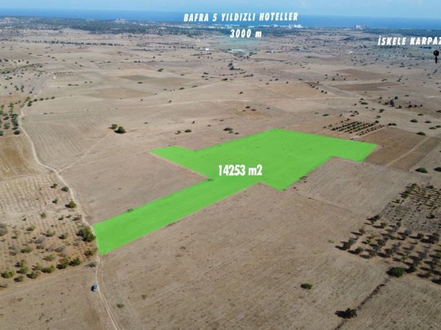 ZEYBEKKOY LAND FOR SALE 10 DONUM 3 EVLEK 2200 AYK2 (14 253 M2)    ***200.000 STG***