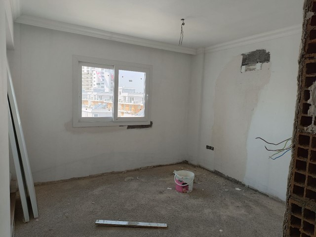 1+1 WOHNUNG ZUM VERKAUF IN ROYAL SUN ***£89.000*** İSKELE – LONG BEACH