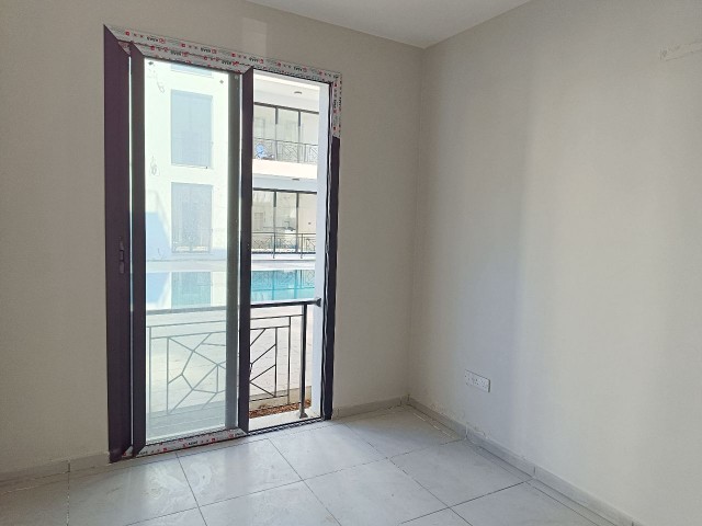 İSKELE – 2+1 WOHNUNG ZUM VERKAUF IN LONG BEACH LIFE SQUARE ***£130.000***