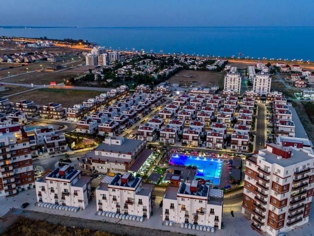 İSKELE ROYAL SUN-LONG BEACH’DE FULL EŞYALI SATILIK 2+1 İkiz Villa    ***195.000***