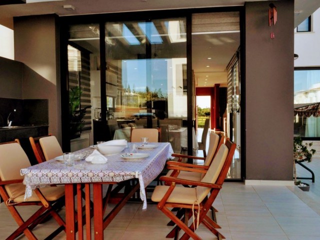 Villa for daily Rent in Alsancak (Kyrenia district) +90 533 882 55 99