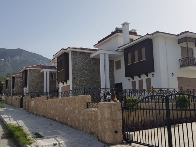 Lüks Villalar Satılık, Girne, Bellapais TÜRK KOÇANLI  