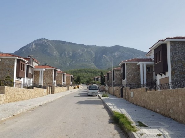 Lüks Villalar Satılık, Girne, Bellapais TÜRK KOÇANLI  