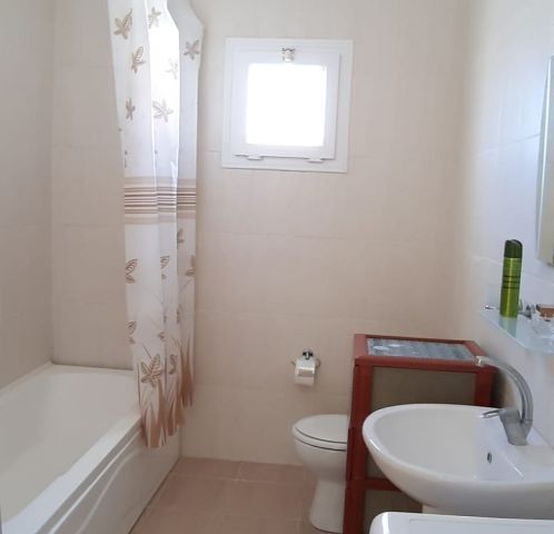 3+1 Penthouse for sale in Lapta (Kyrenia district)