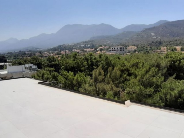 Penthouse Kaufen in Girne Merkez, Kyrenia