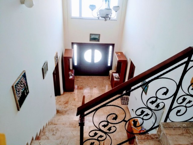 Akdeniz 4+3 Villa Satılık 